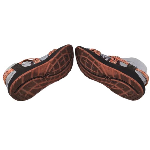 Chaco Shades of Orange Stripes Strappy Summer Women's Sandals 7 - Picture 5 of 6